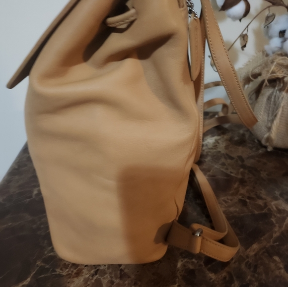 Coach Vintage  Hampton Legacy Leather  Backpack EUC - Picture 12 of 16
